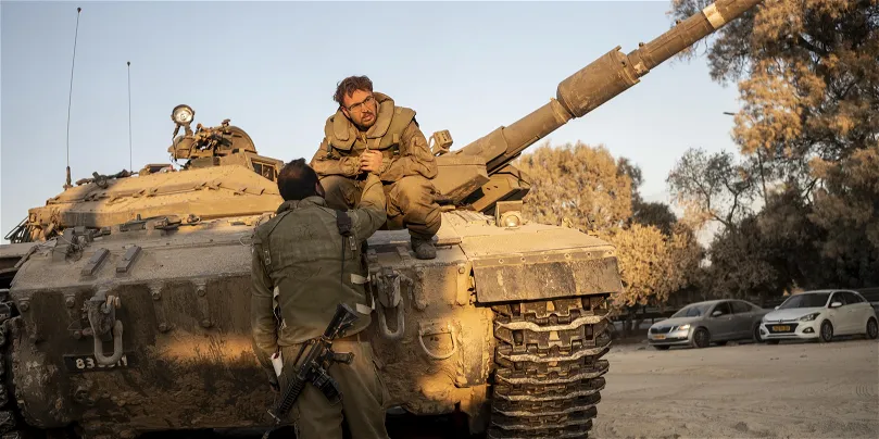 Armored incursion into Gaza